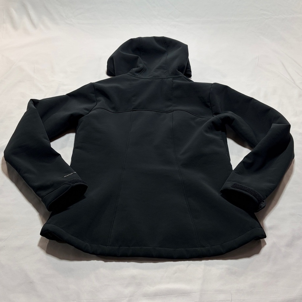 Columbia women’s winter coat with hood size small - Picture 6 of 7